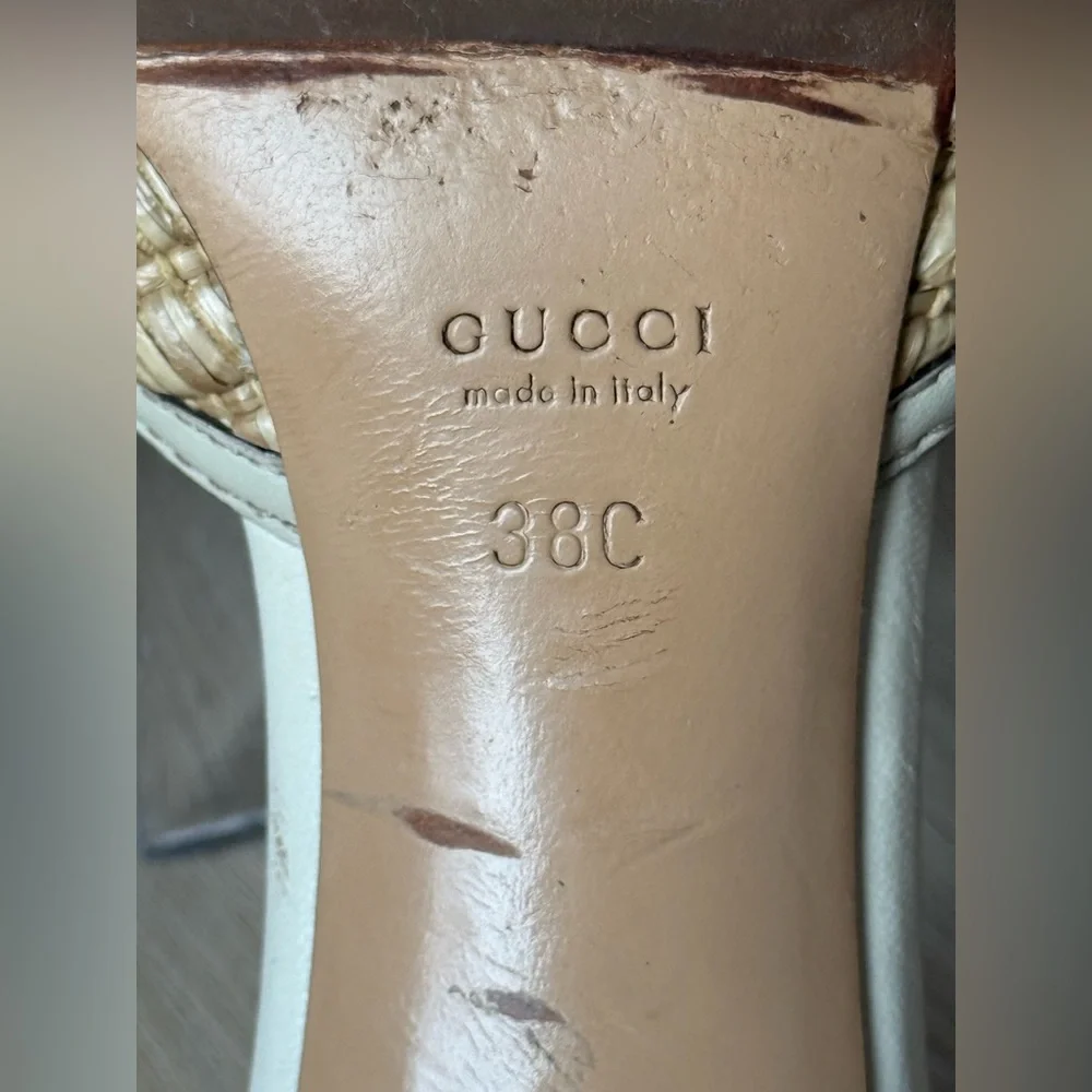 GUCCI Tan/Cream + Rafia Women's Mules in great condition - Picture 8 of 9